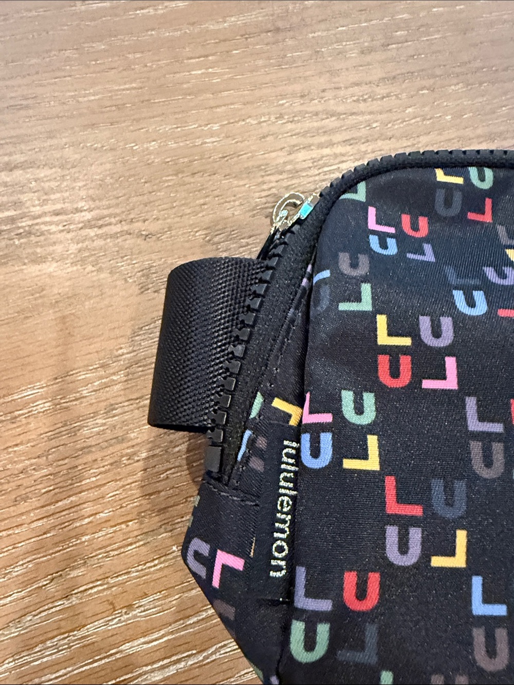 Lululemon Multicolor 'LU' Logo Everywhere belt bag. - Picture 2 of 7
